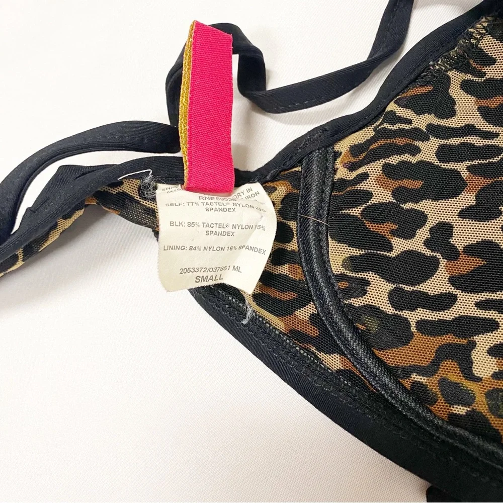 •SOLD• Betsey Johnson Vintage Black, Pink & Leopard Ditsy Floral Print Bikini - Picture 10 of 11